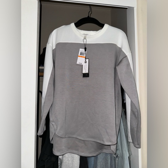 cable & gauge
STUDIO - Picture 2 of 2